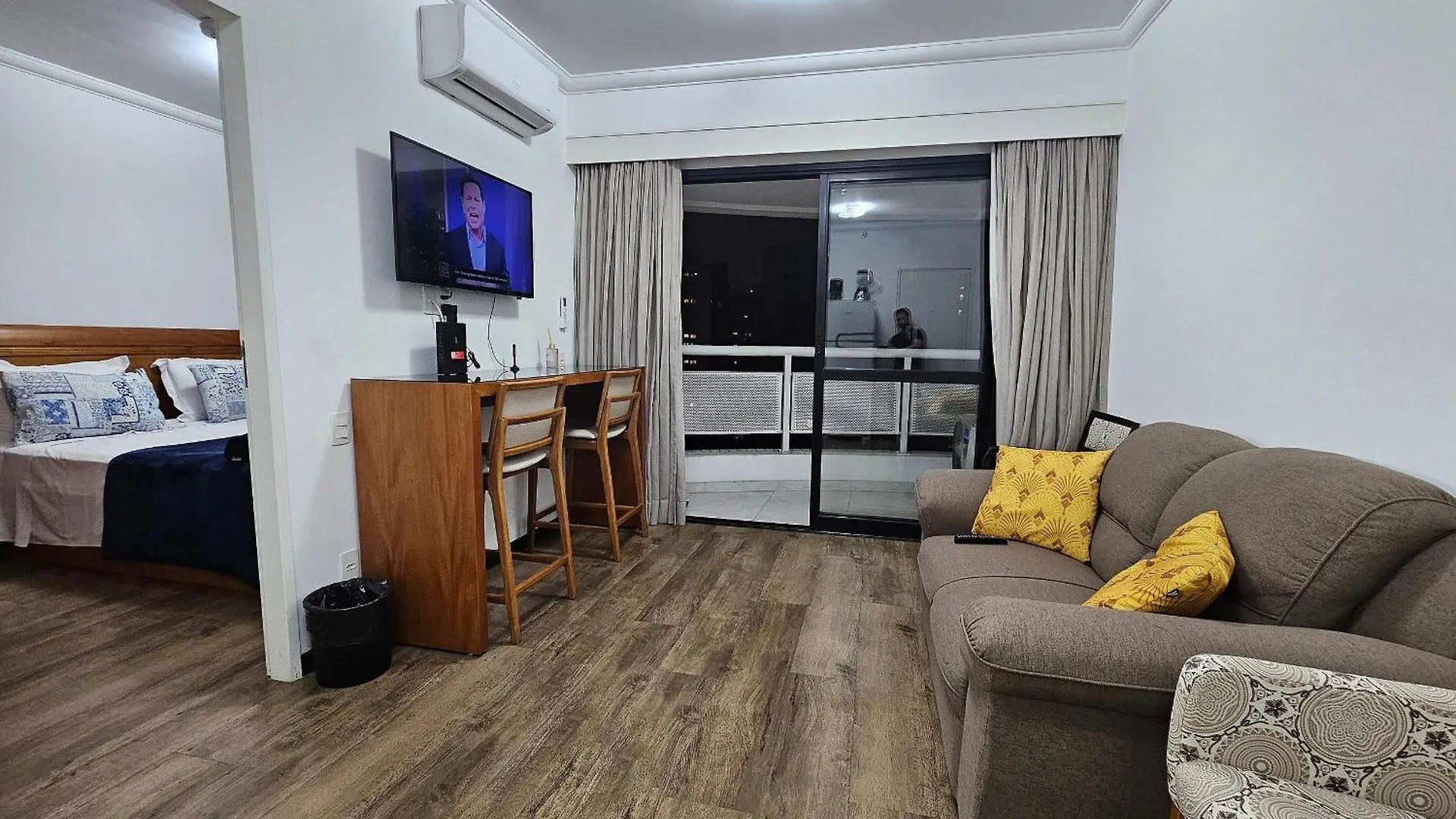 Apartment Flat Hotel The Palace Com Quarto Sala E Cozinha Sao Paulo